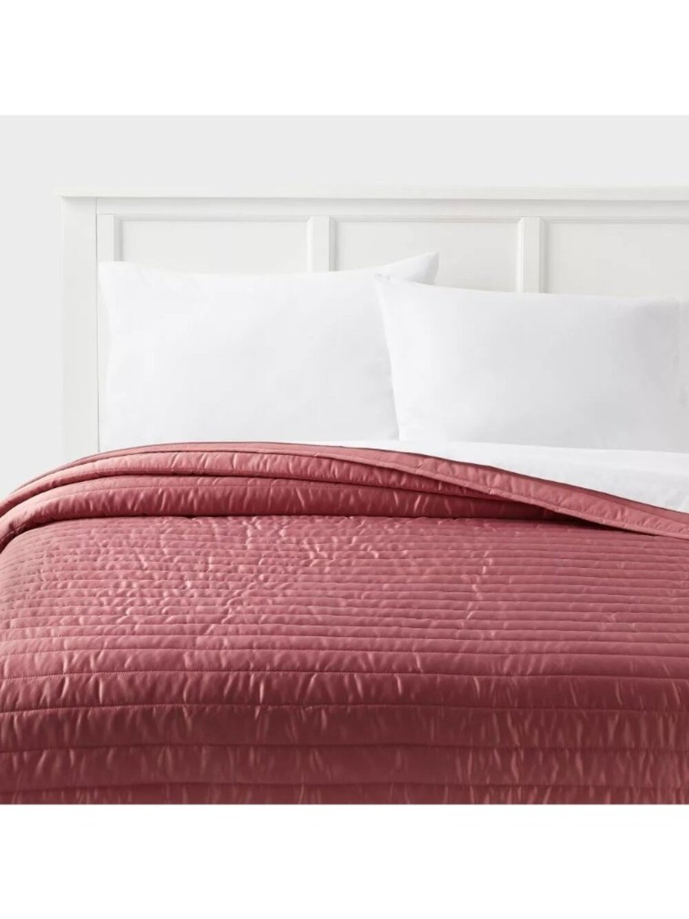 Room Essentials Twin or Twin XL Rose Pink Soft Fill Bed Quilt 66" x 92" Size